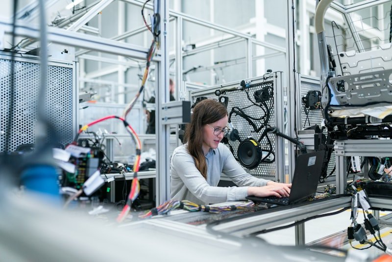 Manufacturing & industry